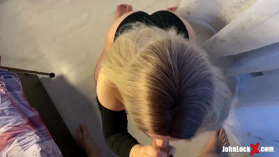 ג'ינג'י מוצץ זין ומתבאס, מקבל גמר על התחת